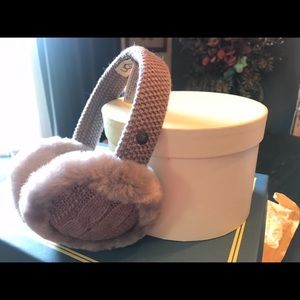 Ugg Earmuffs/Headphones